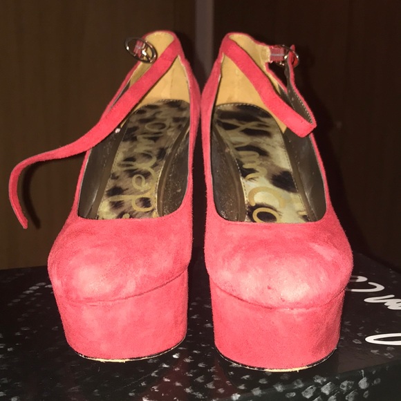 Sam Edelman Suede Wedges - Picture 1 of 8